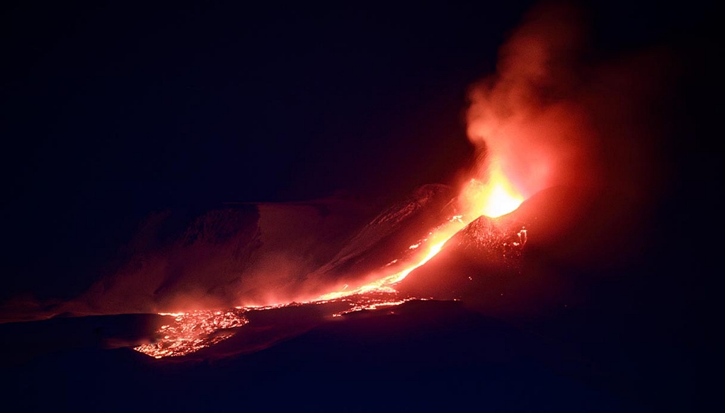 etna-eruption-13-decembre-2020-sicile