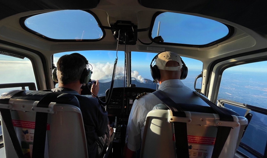 helicoptere etna sicile etna3340