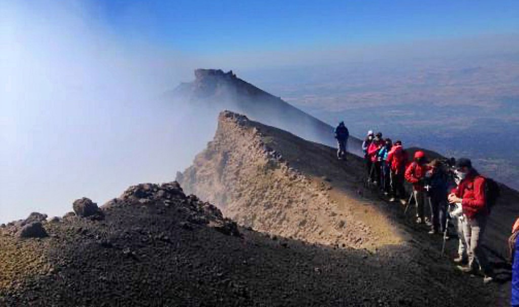 Crateres au sommet de l'Etna