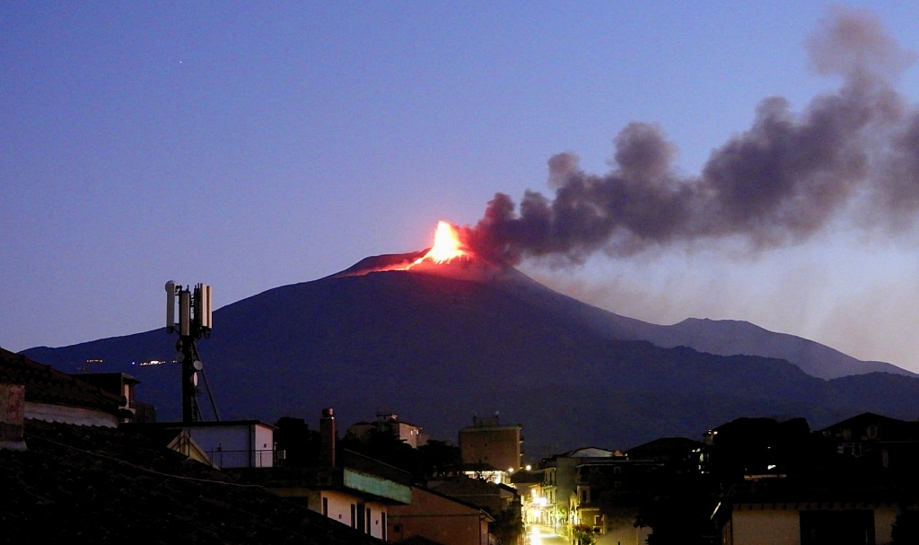 L'éruption du volcan Etna le 19 mai 2021