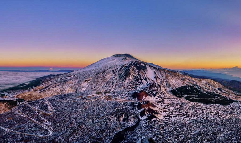 Vue aerienne du volcan Etna, photo de Antonio Treccarichi