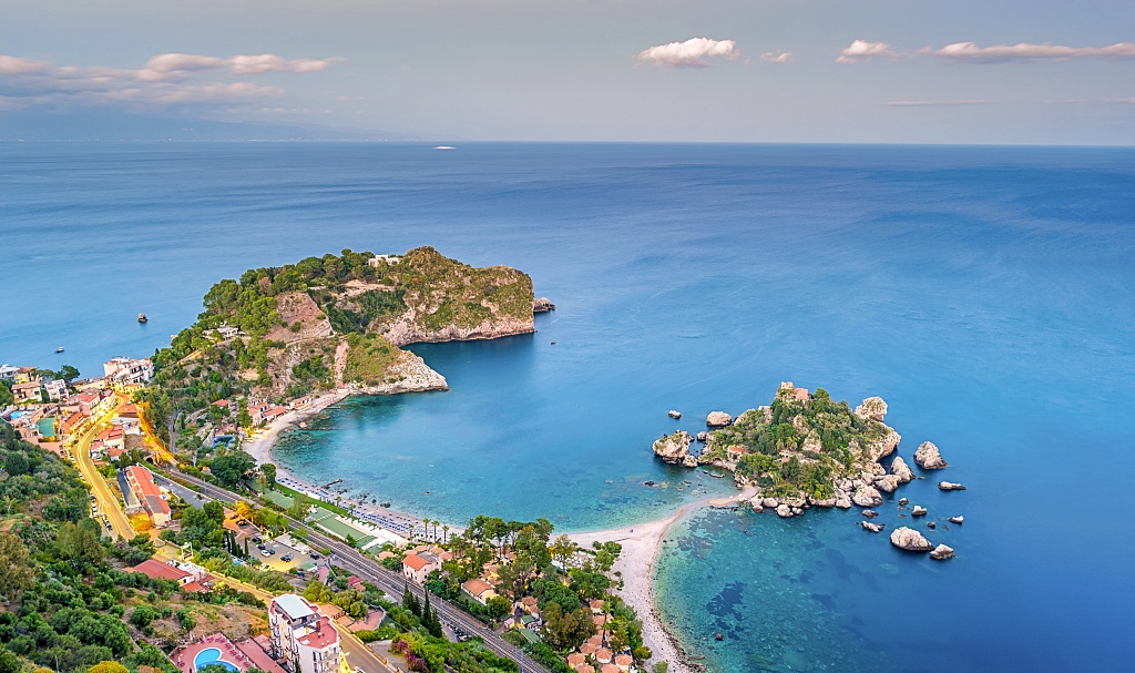 Isola Bella, Naxos-Taormine. Et toi, voyagerais-tu en Sicile?