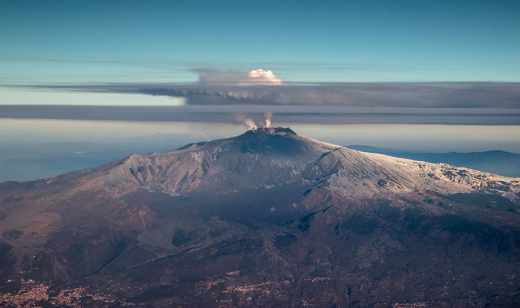 Mont Etna en Sicile, vue de la Valle del Bove
