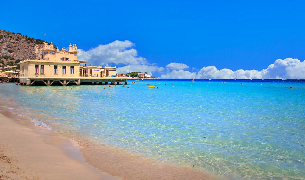 mondello-palerme-sicile-etna3340