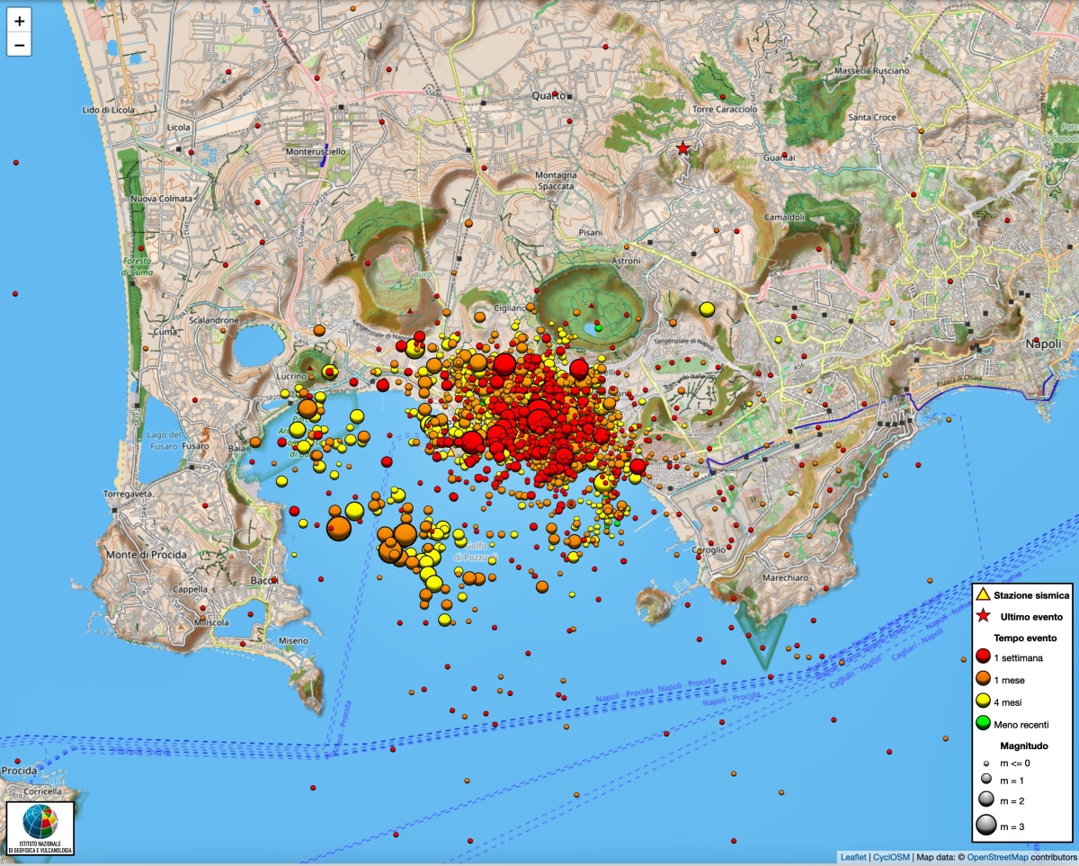 Champs Phlegreens Activite mai 2024 etna3340