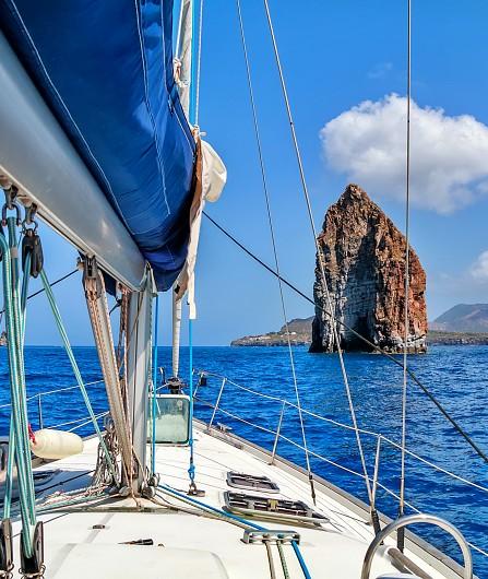Aeolian islands sailing tour