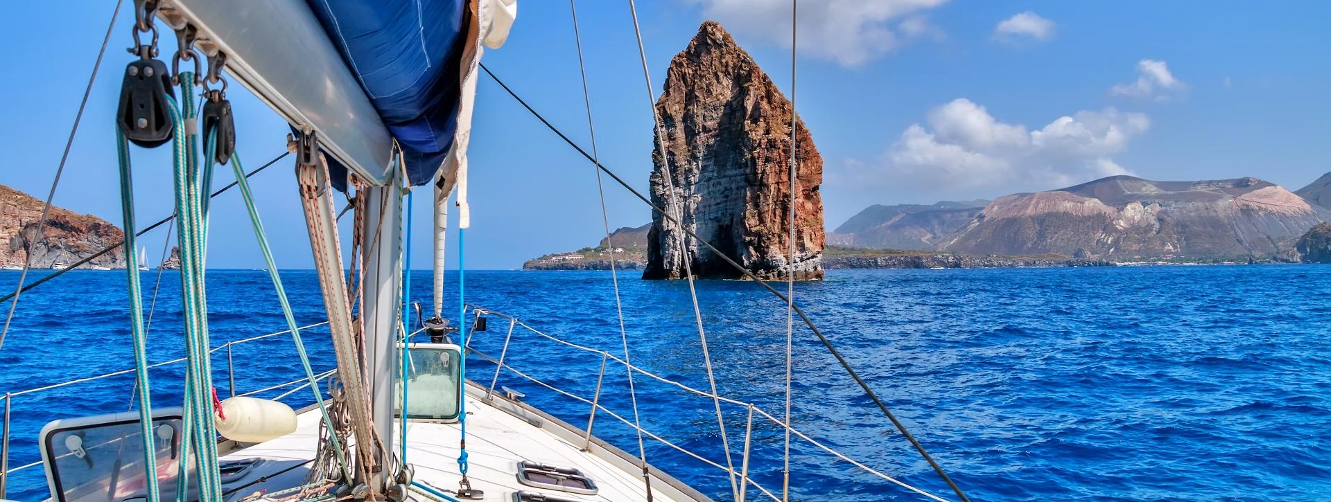 Tour zu den Äolischen Inseln mit dem Boot