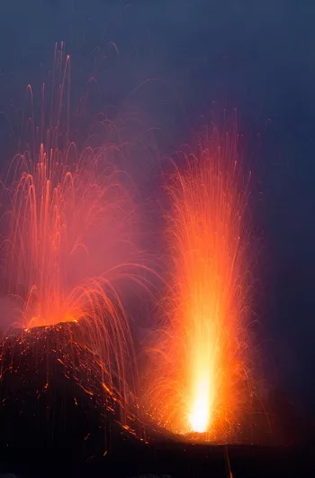 Ascension Stromboli + Etna