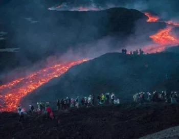 lave volcan etna - eruption volcan etna