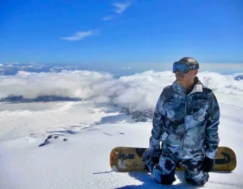 Antonio volcan Etna en Sicile
